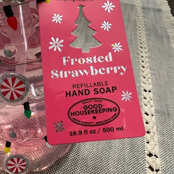 Seasonal Decor Hand Soap Dispenser: Christmas Tree, Frosted Strawberry Scent - Picture 2 of 3